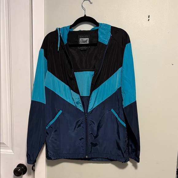 Beautiful Giant Men's Waterproof Lightweight Hooded Windbreaker Navy/Black/blue - Picture 2 of 8